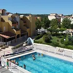 Calme Avec Piscine Commune Et Loggia Gn050-489 * Gruissan