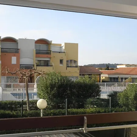 Calme Avec Piscine Commune Et Loggia Gn050-489 Appartement *