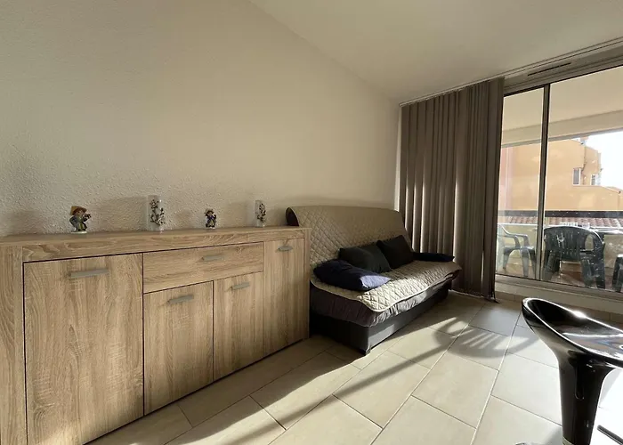 Calme Avec Piscine Commune Et Loggia Gn050-489 شقة جرْويسا
